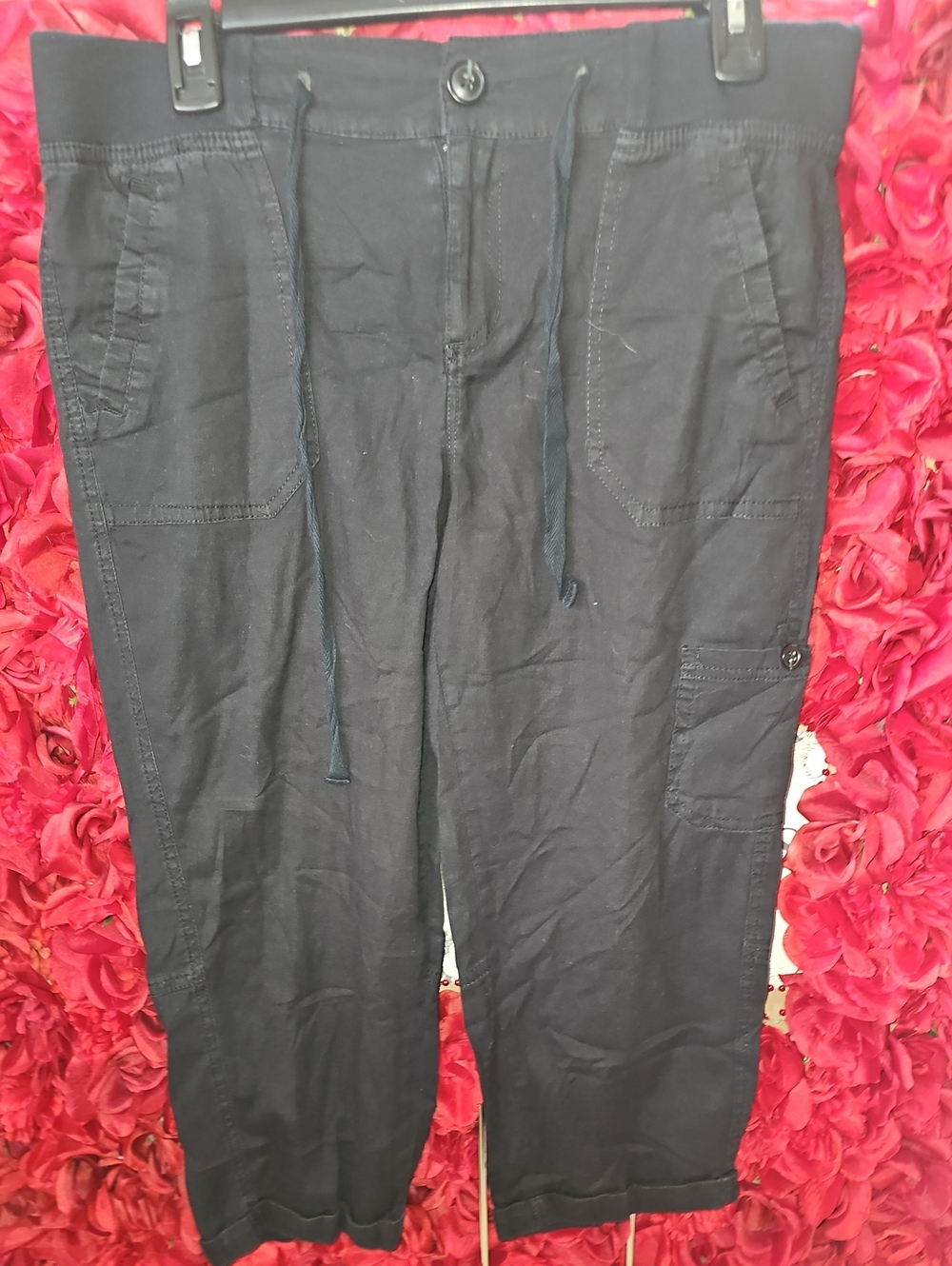 SO Women's Black Cargo Drawstring Capri Pants Size Large